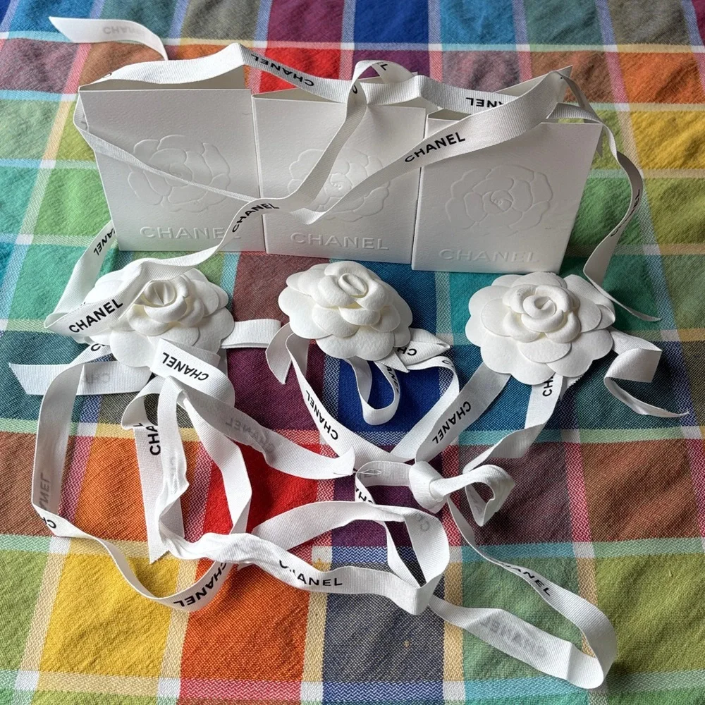 🌹Chanel White Camellia Flower with Ribbon Set🌹